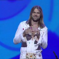 MAĐIONIČAR – KOMEDIJAŠ: Čuvajte se Švedske magije, može izazvati upalu stomačnih mišića!