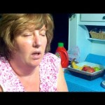 HIT: Snimio mamu kako pleše u snu