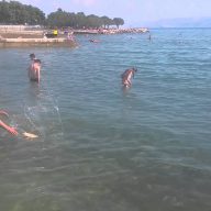 Bosanci igraju frizbi – Veoma interesantna tehnika! (video)