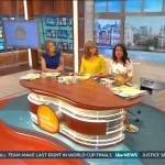 (VIDEO) BLAM U JUTARNJEM PROGRAMU: Ono kad voditeljka nogom pokuša da skloni doručak!