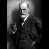 10 citata Sigmunda Frojda "Sigmund Freud LIFE" by Max Halberstadt - http://politiken.dk/kultur/boger/faglitteratur_boger/ECE1851485/psykoanalysen-har-stadig-noget-at-sige-i-noejagtigt-betitlet-bog/. Licensed under Public Domain via Wikimedia Commons - https://commons.wikimedia.org/wiki/File:Sigmund_Freud_LIFE.jpg#/media/File:Sigmund_Freud_LIFE.jpg