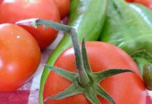 PARADAJZ SAČUVAJTE ZA JESEN: Ovo je pravilan način da ga zaledite