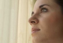 KAD LJUBAV SMORI I UMORI: Evo zašto su žene u vezama depresivne