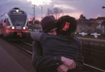 NEMA POTREBE DA TUGUJEŠ: 6 skrivenih a OHRABRUJUĆIH PORUKA koje se kriju iza svakog RASTANKA ON JE POTPUNO ODLEPIO ZA TOBOM: 8 znakova da bez tebe više ne može ni da diše!