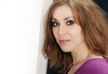 KAKO DA ZAVEDEŠ ISKUSNU ŽENU: Ona već zna sve fore, ne igraj klinačke igre sa njom! KAKO DA ZAVEDEŠ ISKUSNU ŽENU: Ona već zna sve fore, ne igraj klinačke igre sa njom!