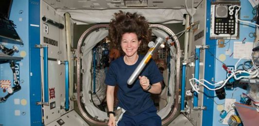HJUSTONE, IMAMO PMS: Šta se dešava kad astronautkinja dobije menstruaciju u svemiru?