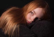 MOĆNI RECEPTI ZA ISPRAVLJANJE KOSE: Prirodne maske za savršeno ravne vlasi MOĆNI RECEPTI ZA ISPRAVLJANJE KOSE: Prirodne maske za savršeno ravne vlasi