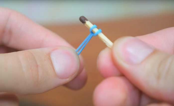 Upalite šibicu običnom gumicom za tegle! (VIDEO)