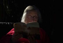 BAKICA (80) DROGIRALA LJUDE, PA IH PLJAČKALA: Žrtve pronalazila preko ljubavnih oglasa