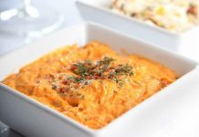 Recept: Urnebes salata Urnebes salata