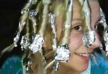 Stavila je FOLIJU NA GLAVU i legla: Više nikad ne ide na spavanje bez nje!