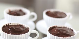 čokoladni mus, čokolada, dezert, kafa, pixabay