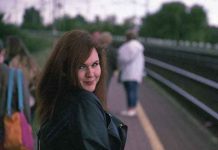 TIRANIJA TUĐIH MIŠLJENJA: Šta bi o sebi mislila kada ne bi bilo drugih da o tebi sude?