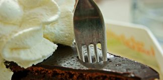 čokoladna torta, čokolada, kolač, torta, foto pixabay