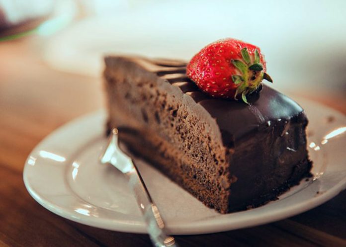 čokoladni kolač, foto pixabay